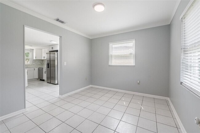 Building Photo - 4134 El Camino Real E