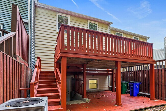 Building Photo - Village of Hickory Ridge: Columbia