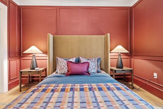 Building Photo - 19 Washington St