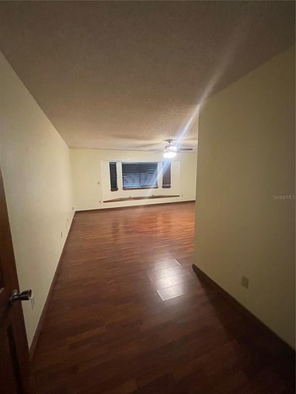 Building Photo - 121 Sweet Gum Dr