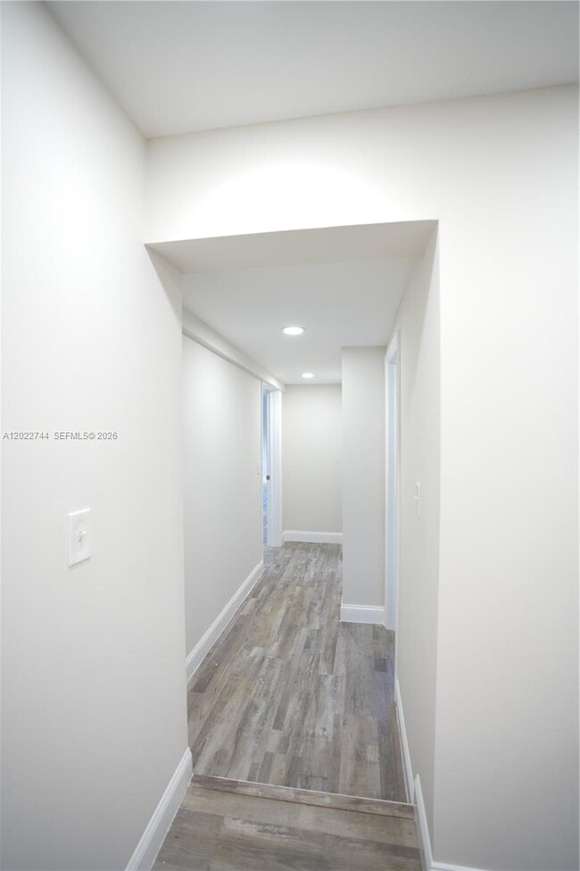 Building Photo - 2573 Conroy Dr