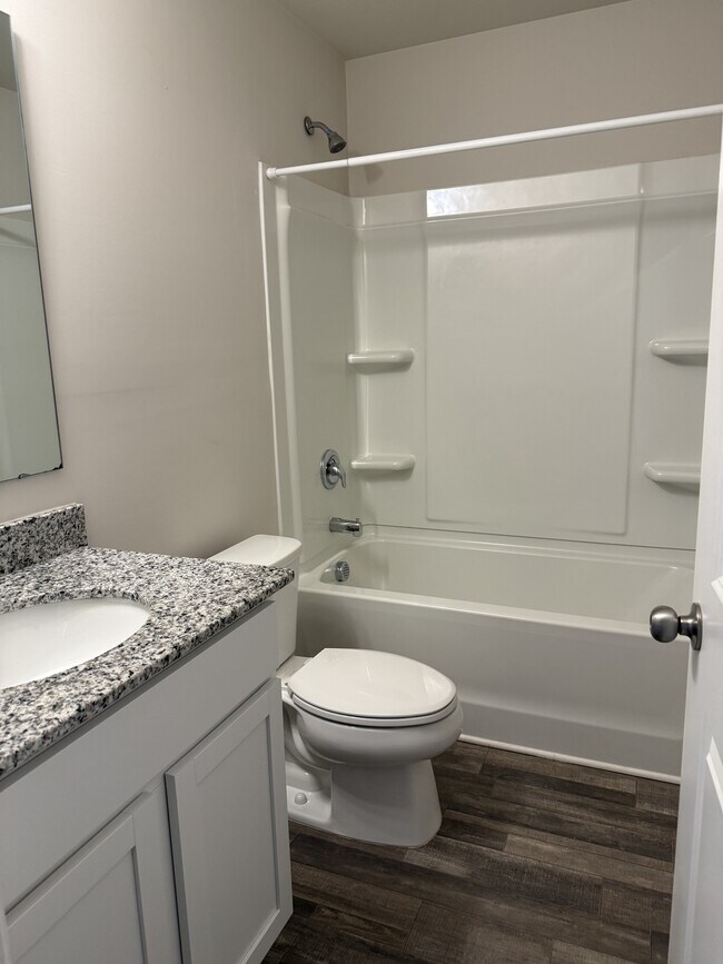 Building Photo - 4814 Stone Dr