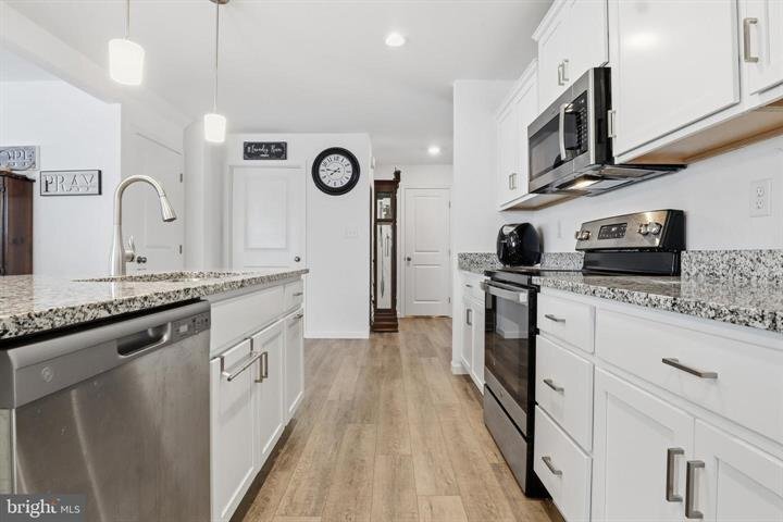 Building Photo - 7450 St Patrick Ct