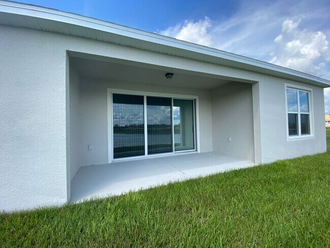 Building Photo - Hanover Lakes-4957 Olivia Court St. Cloud,...