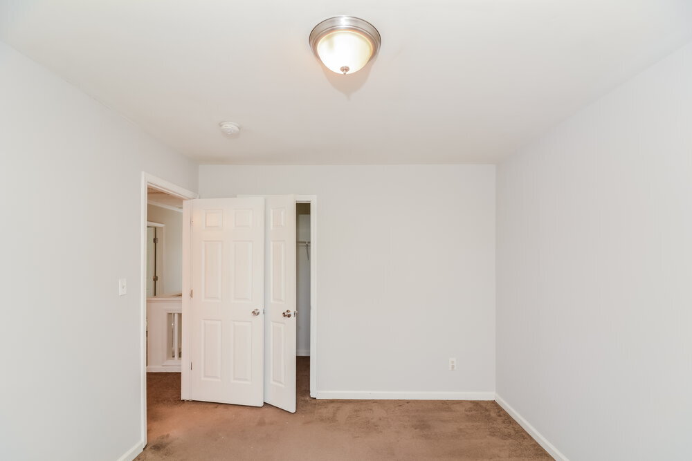 Building Photo - 3729 Chancellorsville Ct