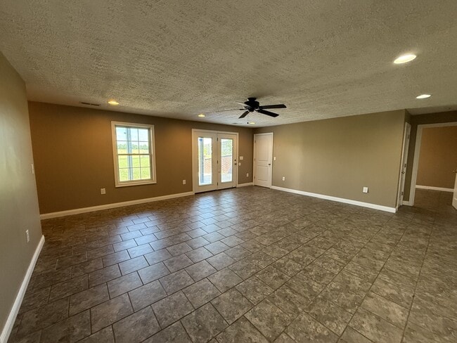 Building Photo - 154 Shepherds Wy