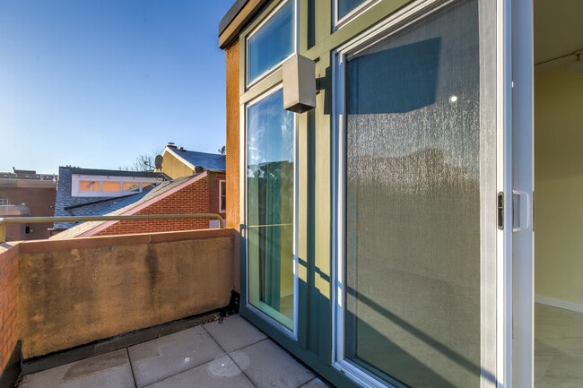 Building Photo - 138 Welcome Aly