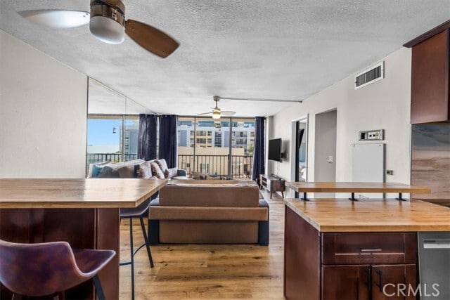 Building Photo - 1750 E Ocean Blvd