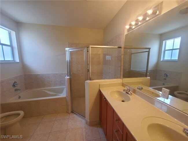 Building Photo - 15435 SW 24th Terrace