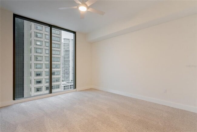 Building Photo - 275 1st Ave S