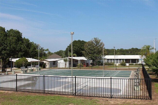 Building Photo - 50989 US-27