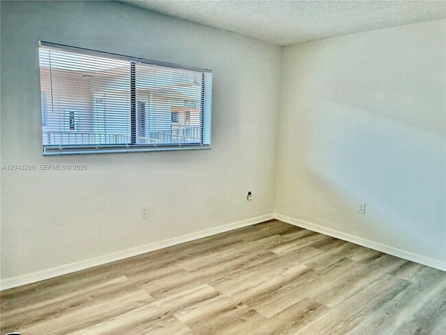 Building Photo - 8420 SW 133rd Avenue Rd