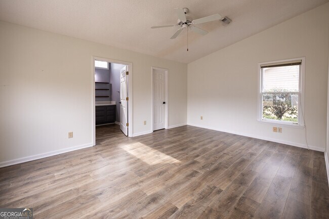 Building Photo - 112 Glendale Dr