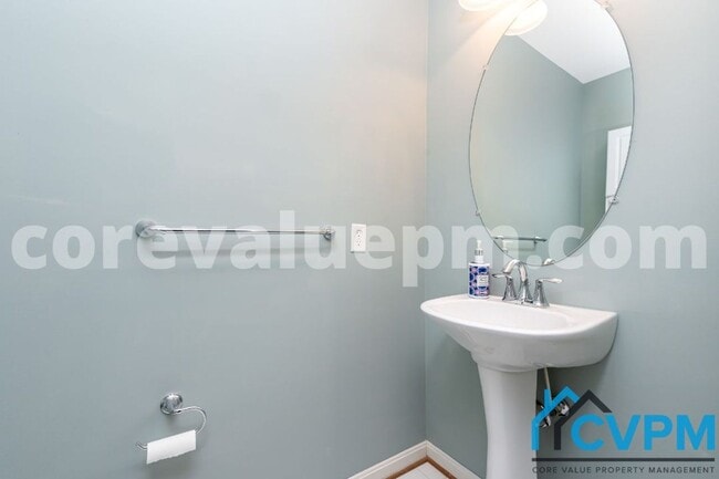 Building Photo - 806 Emory Ct