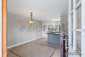 Building Photo - 271 Hayes Ave