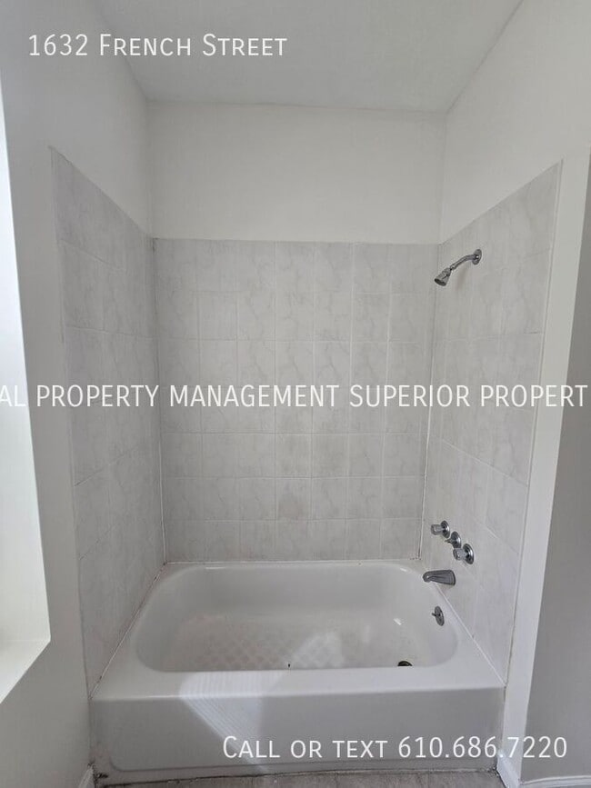 Building Photo - 1632 French St