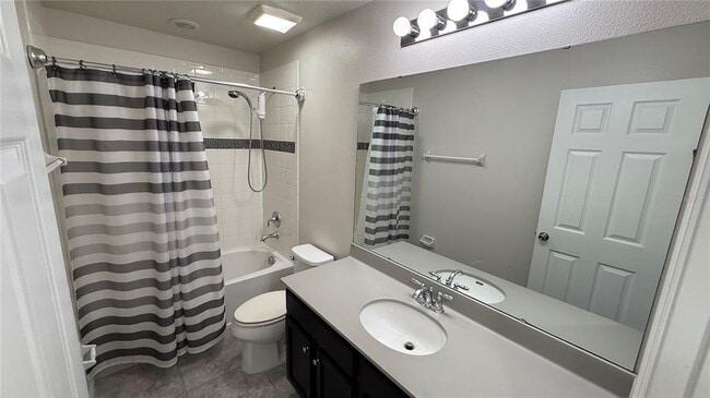 Building Photo - 2705 Giardino Loop