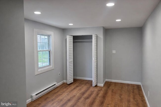 Building Photo - 203 Commonwealth Ave