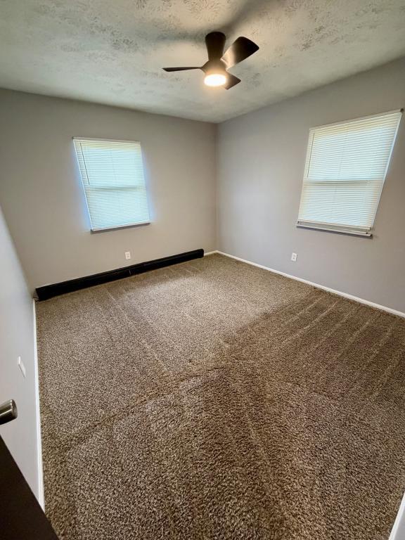 Building Photo - 841 Moyer Ave