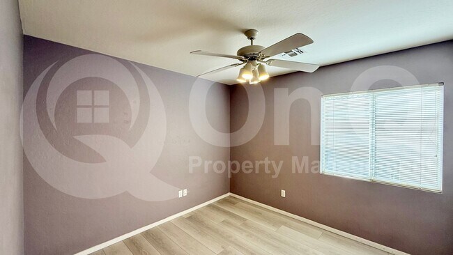 Building Photo - 3464 S Moccasin Trail