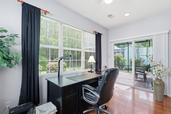 Building Photo - 149 Lazy Daisy Dr