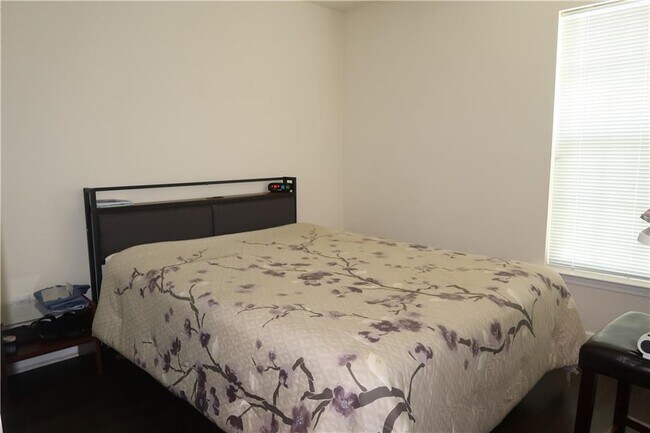 Building Photo - 158 Cobbler Cove Dr