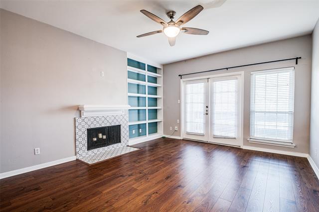 Building Photo - 9801 Royal Ln