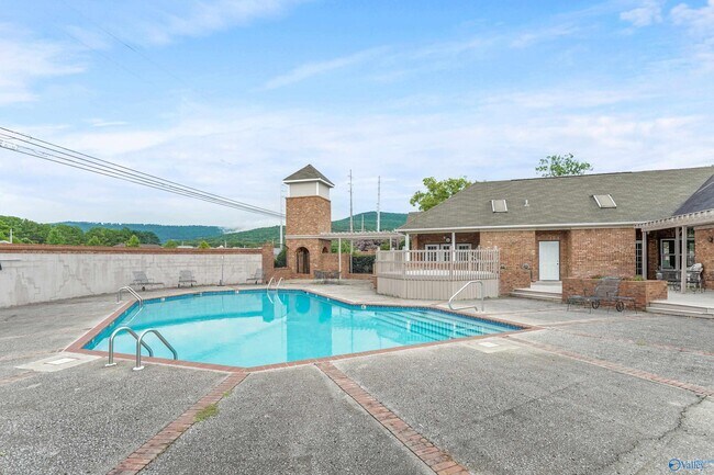 Building Photo - 10007 Meredith Ln SE