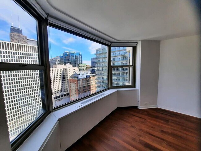 Building Photo - 535 N Michigan Ave