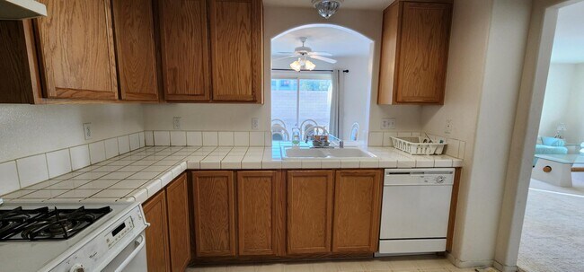 Building Photo - 1687 E Balsam Mist Ave