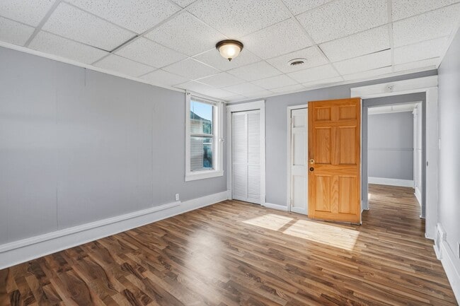 Building Photo - 921 15th St