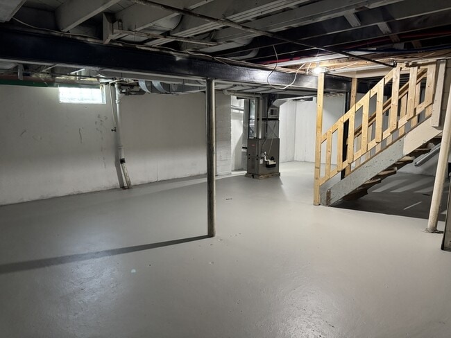 Building Photo - 20246 Bloom St