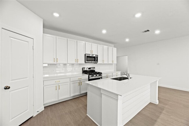 Building Photo - 16515 Mesquite Fld Dr