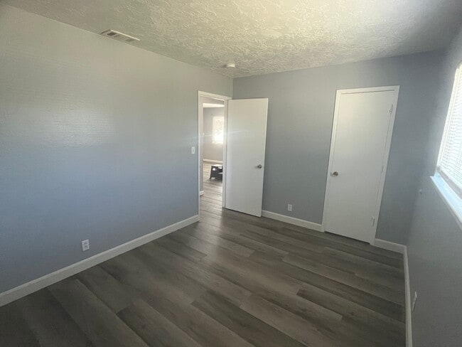 Building Photo - 16877 Antelope St