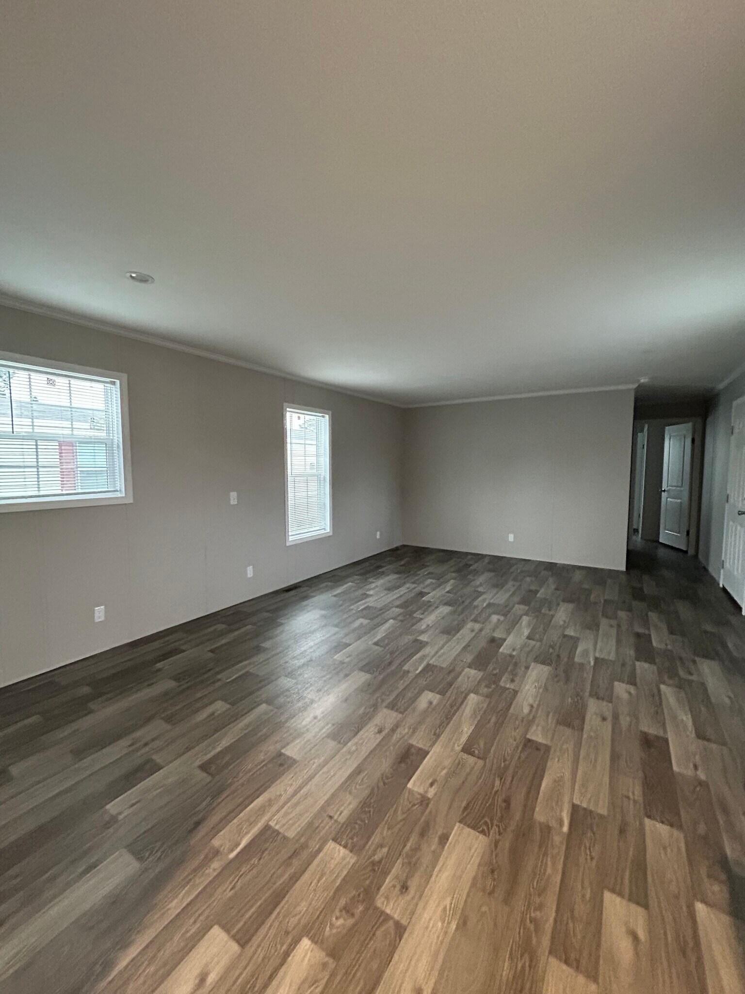 Building Photo - 2366 Harbor Dr