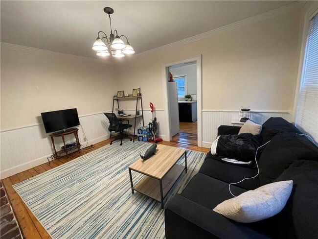 Building Photo - 11 Braman St