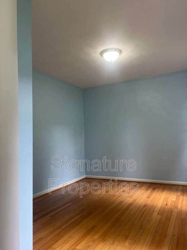 Building Photo - 4812 Nelms Ln NE