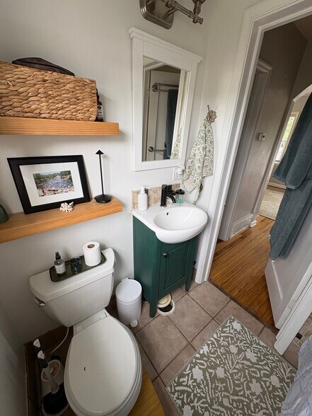 Bathroom - 2962 S Adams St