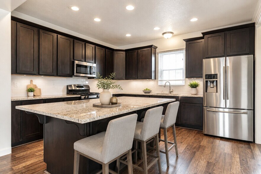 Building Photo - 7588 San Savino Way