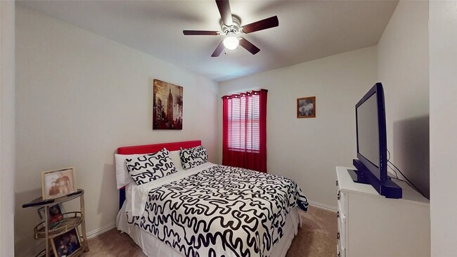 Building Photo - 4950 Parrington Dr