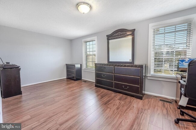 Building Photo - 4711 Hersand Ct