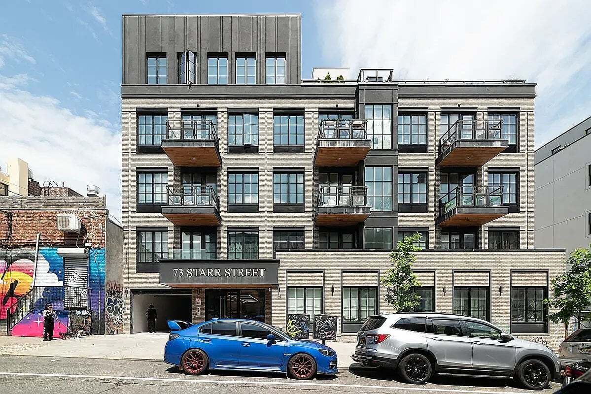 Building Photo - 73 Starr St