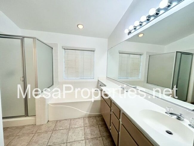 Building Photo - 12446 Tierra Bonita Dr