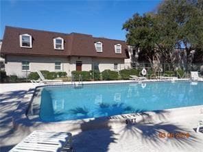 Building Photo - 9105 Tudor Dr