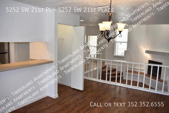 Building Photo - 5252 SW 21st Pl