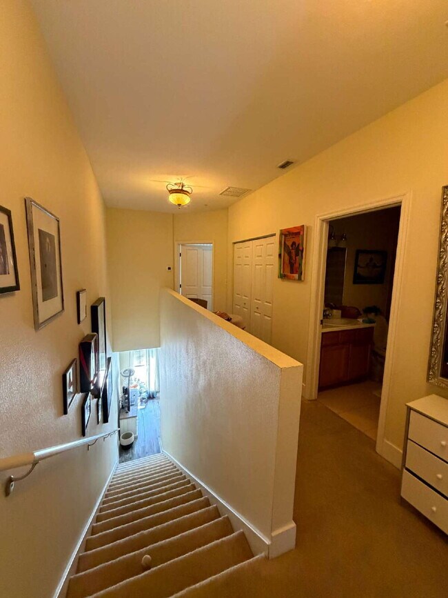 Building Photo - Spectacular 2/2.5 Condo in the Oldsmar Galleria Town Center Lifestyle