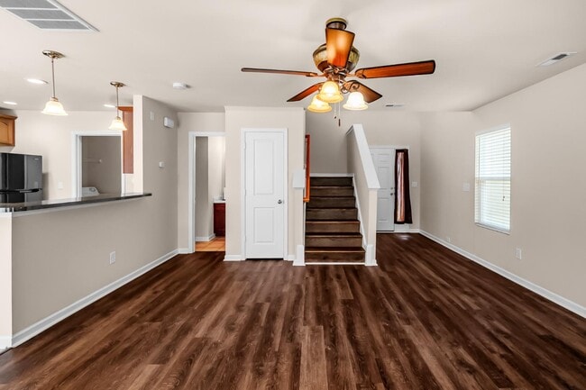 Building Photo - 2937 Westbury Ct