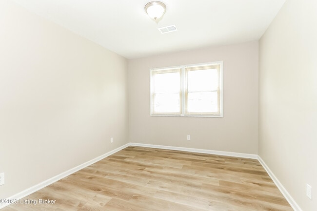 Building Photo - 5208 Terrace Green Cir