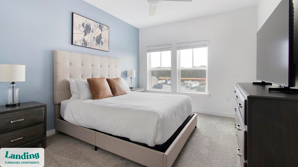 Building Photo - 12525 Tibbets Ln