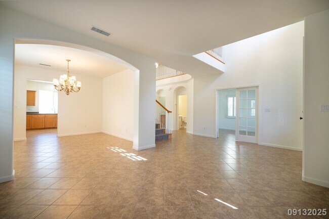 Building Photo - 4 Bed 3 Bath in Ocean Pointe